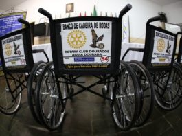 Cadeiras de rodas doadas por empresários e repassadas pelo Rotary Águia Dourada vai atender pacientes da UPA e do Hospital da Vida - Divulgação