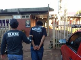 Doze pessoas acabaram detidas e encaminhadas ao 1º Distrito Policial – Foto: Osvaldo Duarte