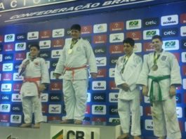 Judoca douradense venceu adversários do DF, SP, RS e RJ para ser o melhor do Brasil - Divulgação