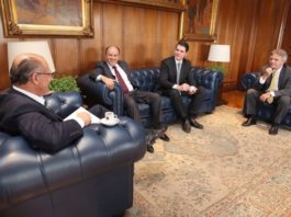 Deputado Junior Mochi foi recebido nesta segunda-feira pelo governador de São Paulo, Geraldo Alckmin, no Palácio Bandeirantes - Assessoria