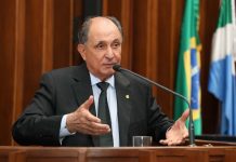 Zé Teixeira cobra atendimento pediátrico especializado em Dourados