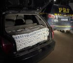 Menor de idade transportando 5 mil maços de cigarros em veículo é apreendido pela PRF