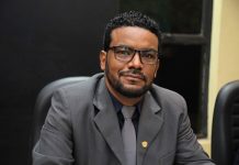 Reinaldo Jalasca solicita reforço na sinalização de trânsito e criação de cronograma para coleta de materiais inservíveis