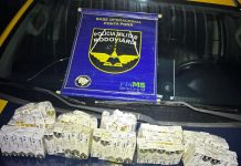 Três veículos com remédios emagrecedores, cigarros e pneus são apreendidos pela PMR