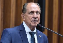 Deputado Zé Teixeira defende segurança viária e apoio a entidade social